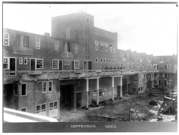 1922-09-01 bouwfoto badhuis G2489